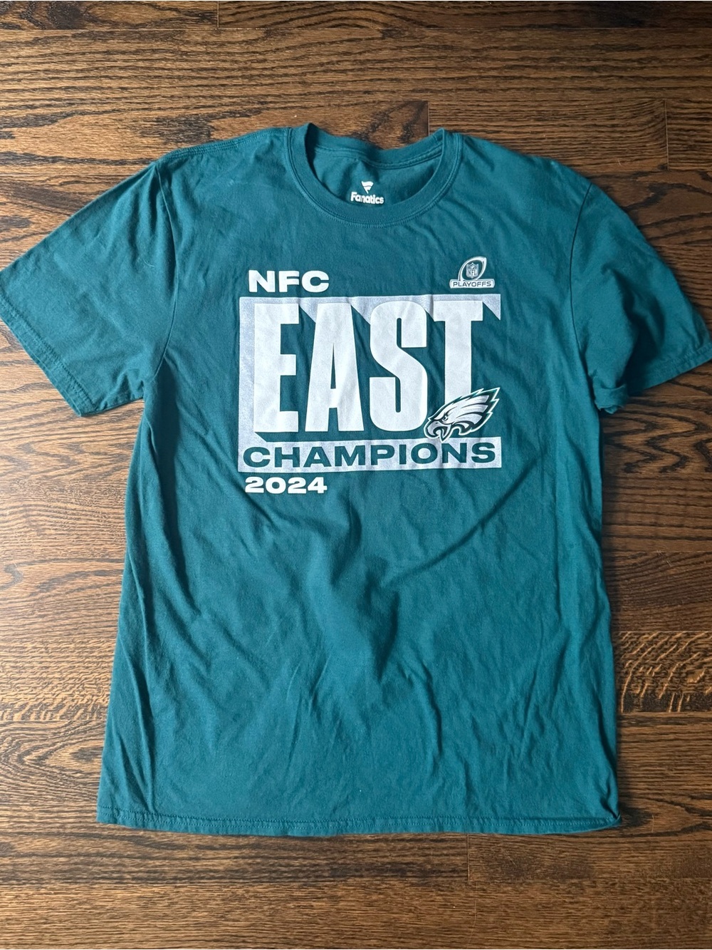 Fanatics Green Graphic Crewneck Tee